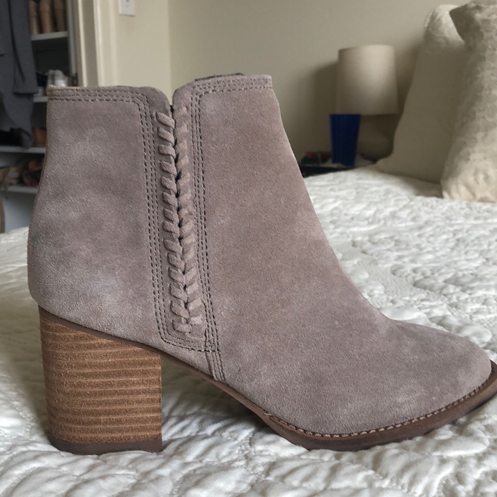 Blondo Women’s Booties